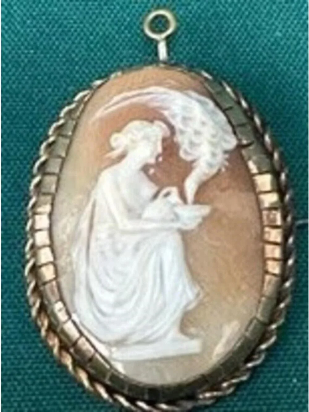Antique Hand-Carved Shell Cameo Depicting Hebe Feeding Zeus Eagle 10K Gold Frame